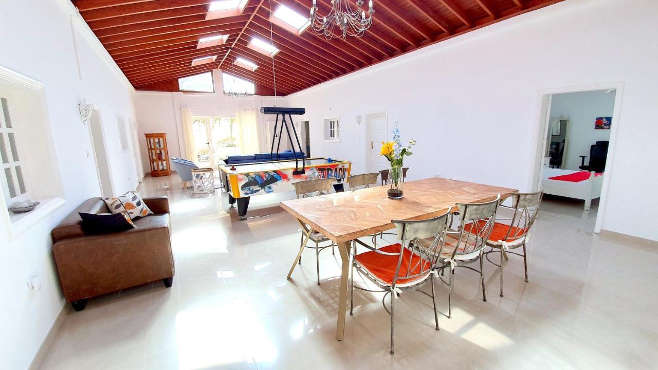 Stunning Sea View Villa With 6 Bedrooms & Heated Pool - Villa Renaissance Playa Blanca  Esterno foto