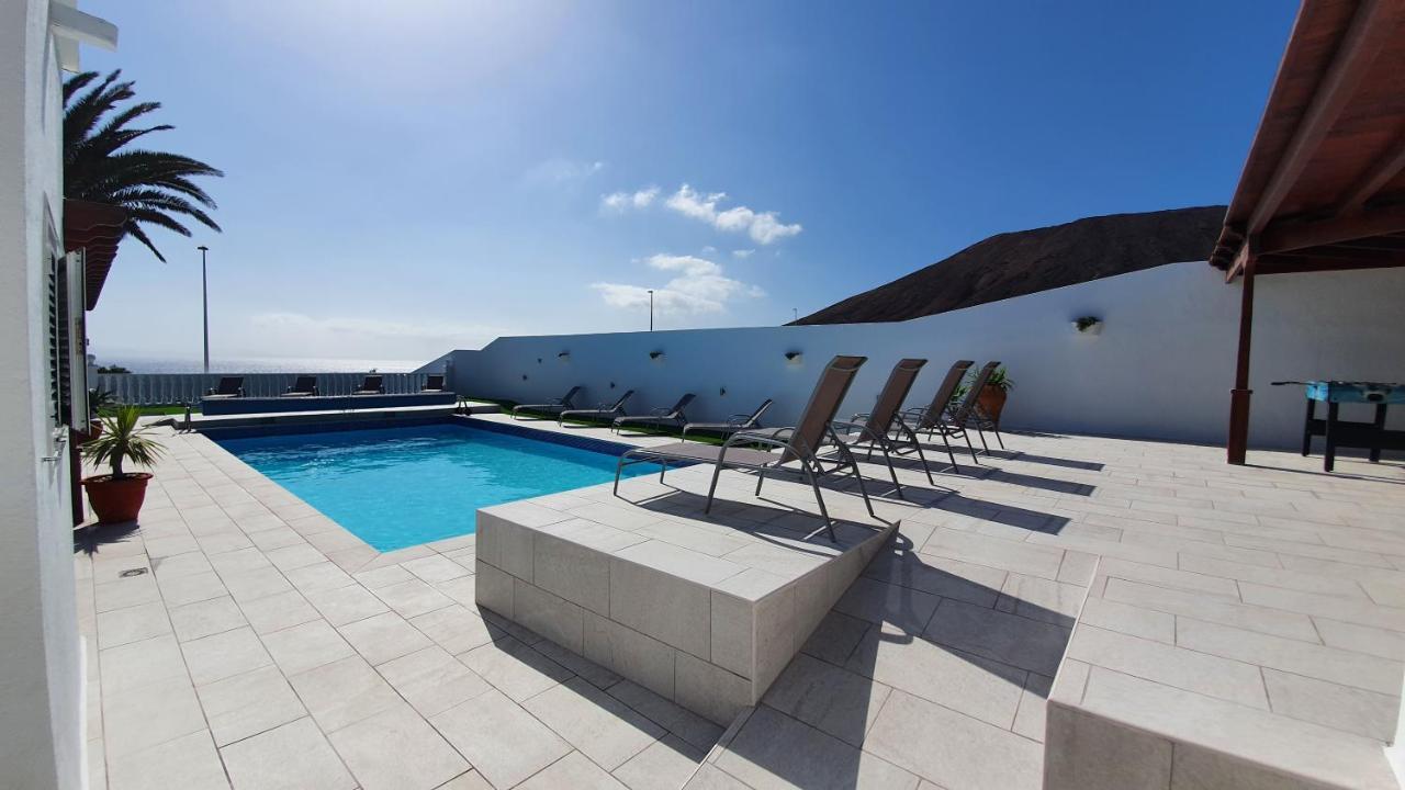 Stunning Sea View Villa With 6 Bedrooms & Heated Pool - Villa Renaissance Playa Blanca  Esterno foto