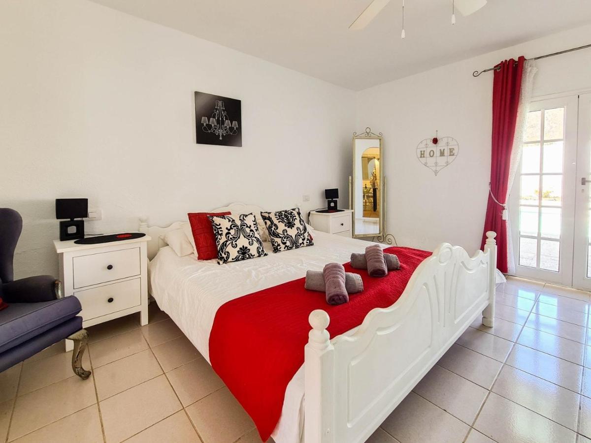 Stunning Sea View Villa With 6 Bedrooms & Heated Pool - Villa Renaissance Playa Blanca  Esterno foto